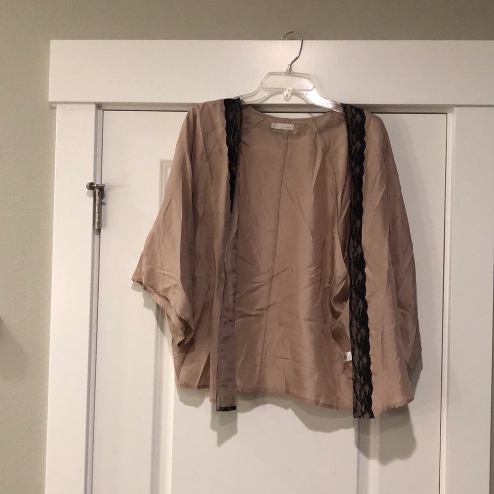 Kimono style short jacket